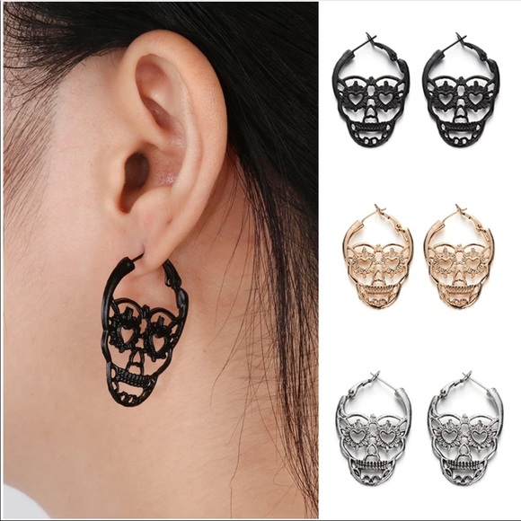 Gold Punk Rock Skull Earrings Halloween - Picture 3 of 5